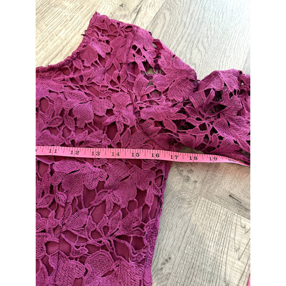 She + Sky Lace Dress with Bell Sleeves size Medium - Picture 7 of 10